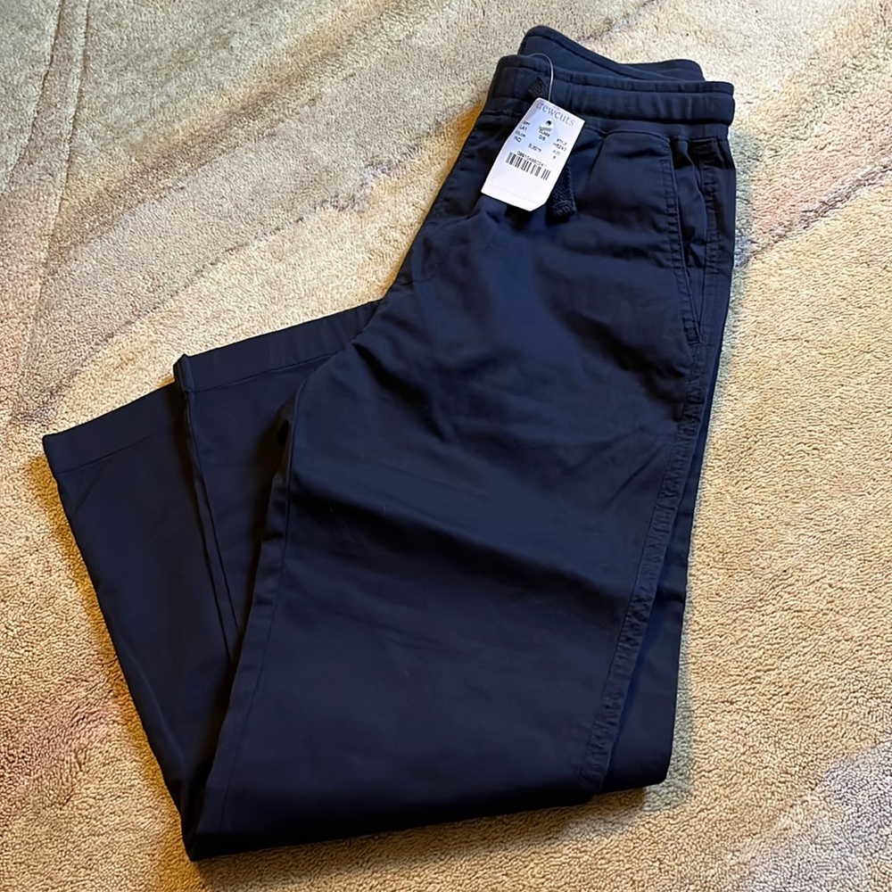Brand new Crewcuts Boys pants size 8